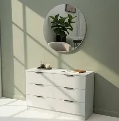 تسريحة بيضاء